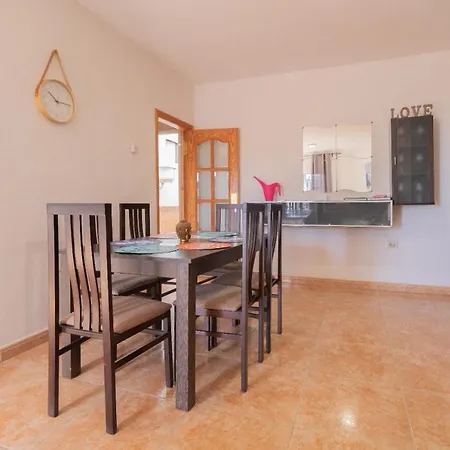 Casa Laura Santa Cruz