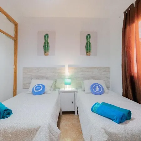 Casa Laura Santa Cruz *